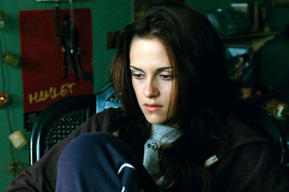 Как понять, что ты эмоционально привязана, а не любишь: 7 признаков