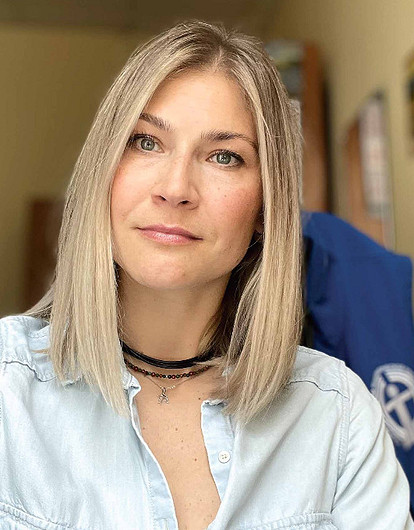 30 интервью с уникальными женщинами: Анна Ладыгина, психолог неотложной помощи