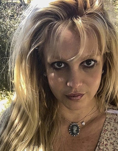 Бритни Спирс сообщила, что снова стала мамой