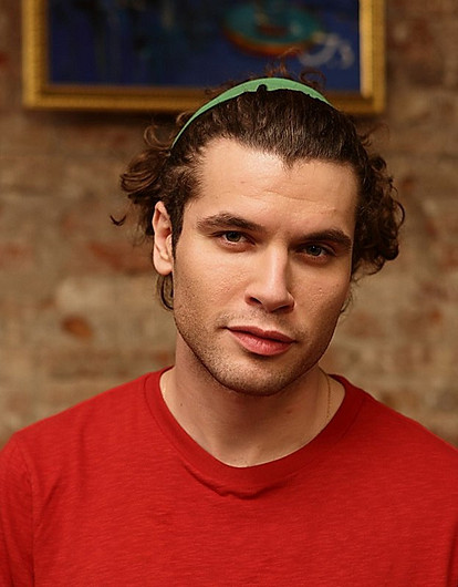 Экс-солист группы «Корни» Павел Артемьев впервые стал отцом