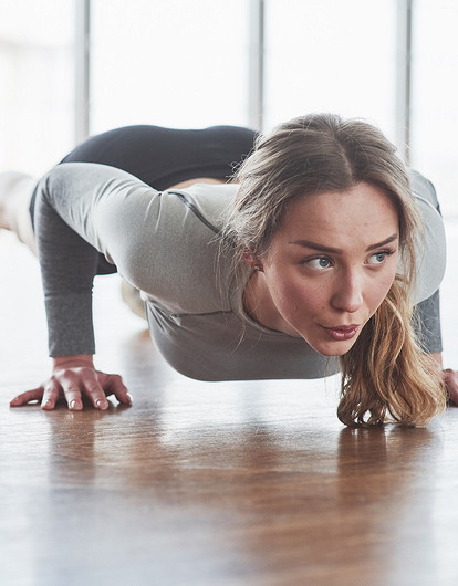 Тренировки первобытных людей: польза фитнес-тренда Animal Flow