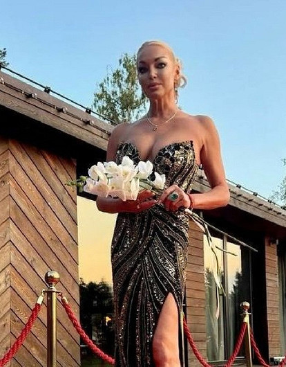 Они побоялись пригласить меня: Анастасия Волочкова высказалась о второй свадьбе дочери