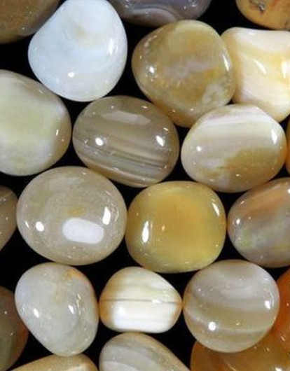 Оникс: магические и лечебные свойства камня