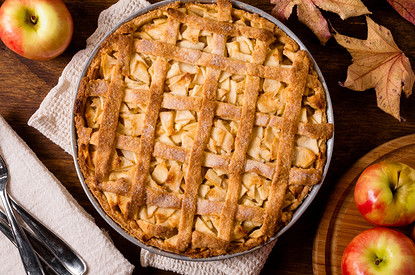 Шарлотка с яблоками: 17 вкусных рецептов