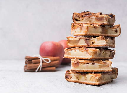 Шарлотка с яблоками: 17 вкусных рецептов