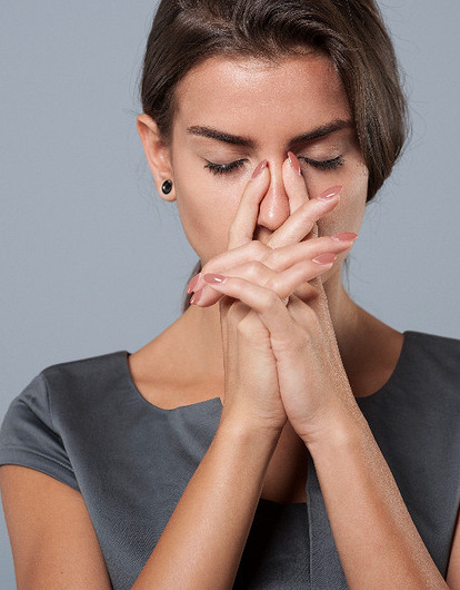 К чему чешется нос: трактовка приметы для мужчин и женщин