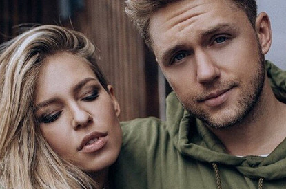 Влад Соколовский поцеловал нового возлюбленного Риты Дакоты (высокие отношения)