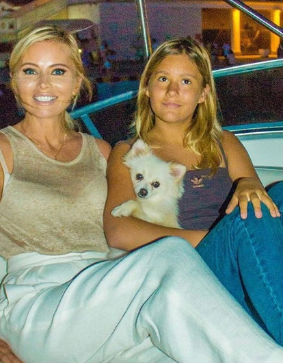 Мама заразила меня отношением к этому: дочь Даны Борисовой рассказала, почему сделала пластику носа в 17 лет