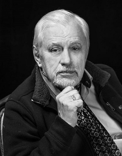 Скончался актер и телеведущий Владимир Сафронов