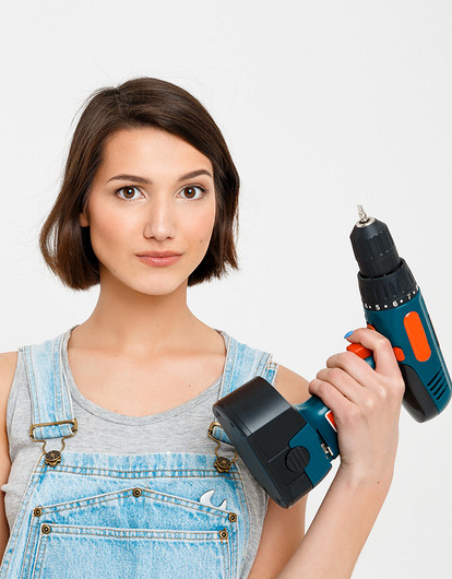 До скольки можно делать ремонт в квартире: временные интервалы в будни и выходные