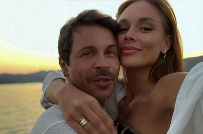 Павел Деревянко женился