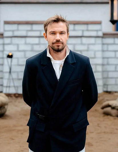 Я открыл в себе новую грань: Александр Петров стал ведущим легендарного телешоу