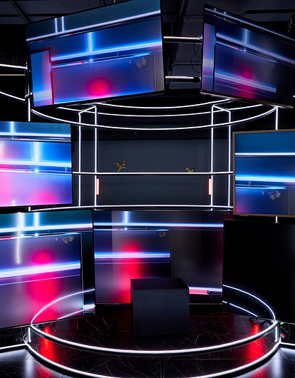 12 новых моделей телевизоров с разными экранами