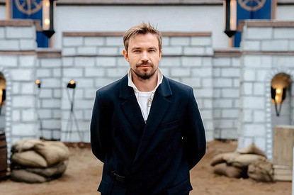 Я открыл в себе новую грань: Александр Петров стал ведущим легендарного телешоу