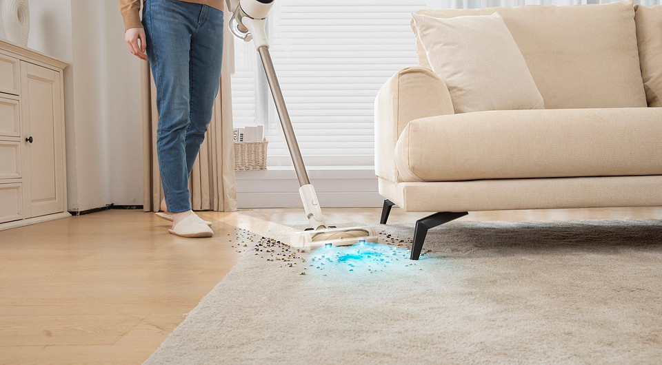 Новый пылесос для сухой и влажной уборки с премиальной функцией