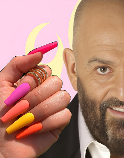 Рябиновые скулы и маникюр с кострами: бьюти-образ, чтобы понравиться Михаилу Шуфутинскому