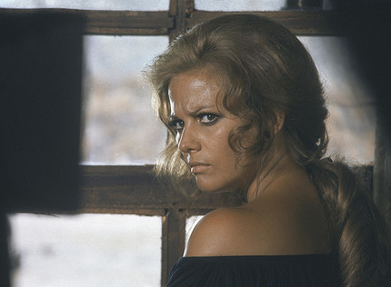 Скончалась звезда итальянского кино Клаудия Кардинале: 5 лучших ролей актрисы