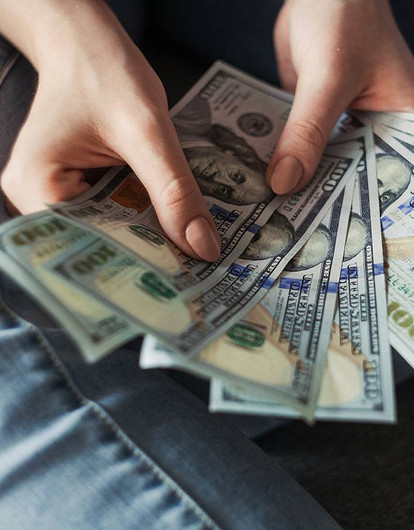 К чему снятся деньги: тайные знаки судьбы или игра подсознания