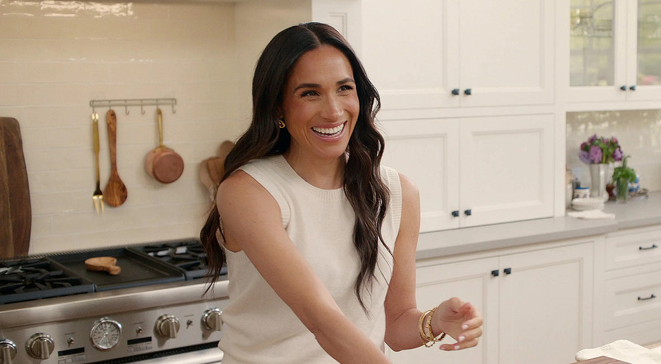 Так встречают даже не всех глав государств: требования Меган Маркл для поездки а Англию вызвали волну критики