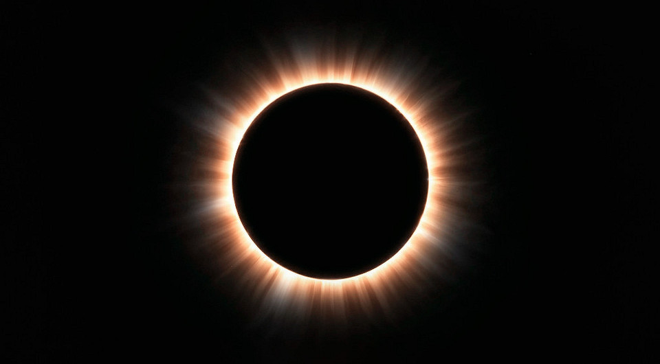 Солнечное затмение в Водолее 17 февраля: как отразится на твоем знаке зодиака