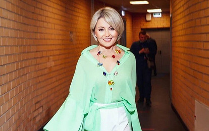 Анжелика Варум: биография, карьера и удачная личная жизнь вопреки слухам