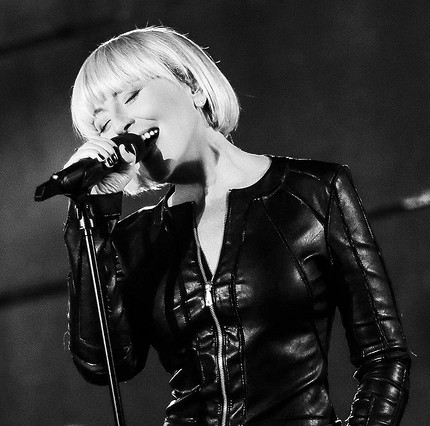 Анжелика Варум: биография, карьера и удачная личная жизнь вопреки слухам