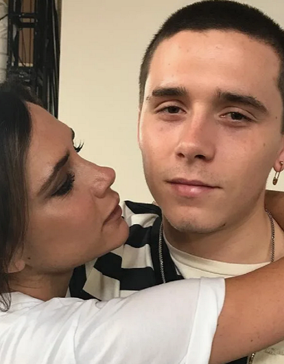 Я не хочу мириться с семьей: Бруклин Бекхэм раскрыл шокирующие причины конфликта с родителями