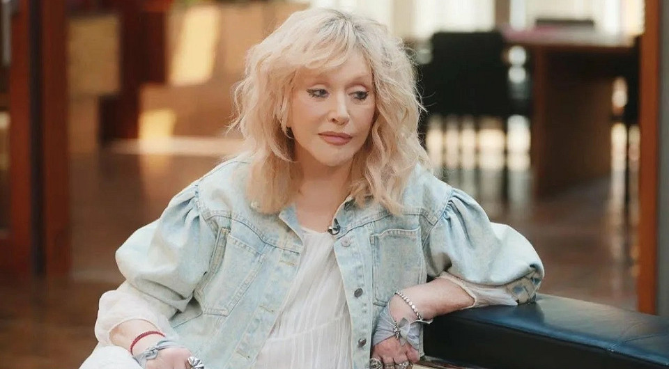 СМИ: Алла Пугачева вернется на сцену этим летом