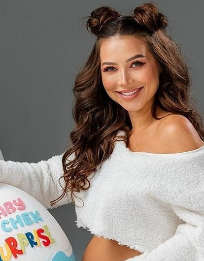 Лерчек и ее новый возлюбленный узнали пол будущего ребенка