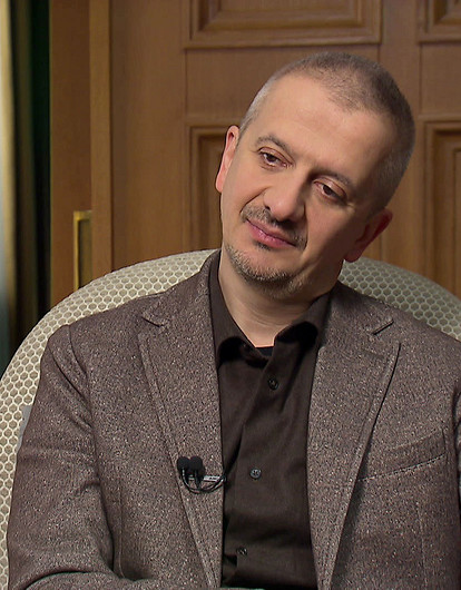 Превращают Школу-студию МХАТ в некую закрытую секту: скандал вокруг назначения Богомолова ректором