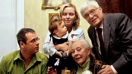 Олег Басилашвили с семьей