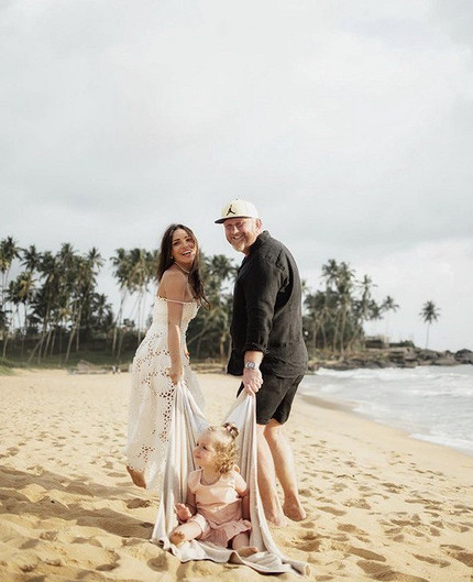 Итоги года: главные события звездной жизни — свадьбы, разводы и пополнения