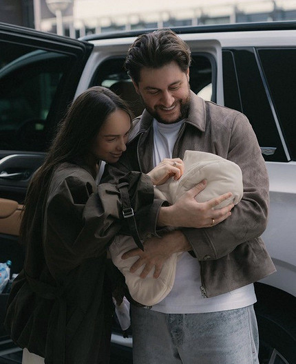 Итоги года: главные события звездной жизни — свадьбы, разводы и пополнения