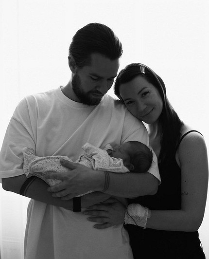 Итоги года: главные события звездной жизни — свадьбы, разводы и пополнения