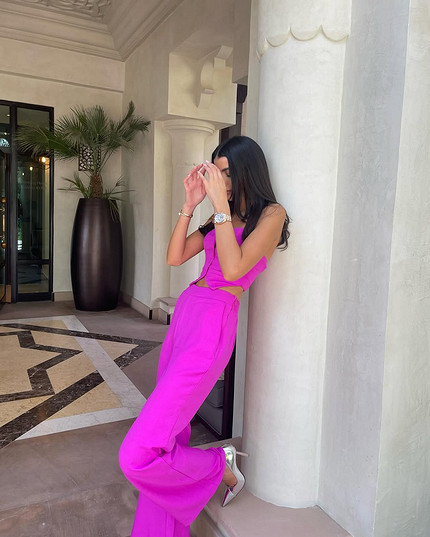 10 главных модных трендов весны 2026: от слингбэков до «литературного шика»