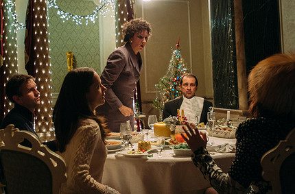 Дело не в оливье: что заставляет нас есть больше в праздники