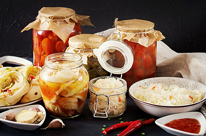 Еда для микробиома: как правильно включать в рацион ферментированные продукты