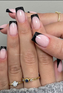 @jennnails__