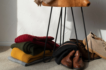 Что делать с вещами умершего и опасно ли их носить