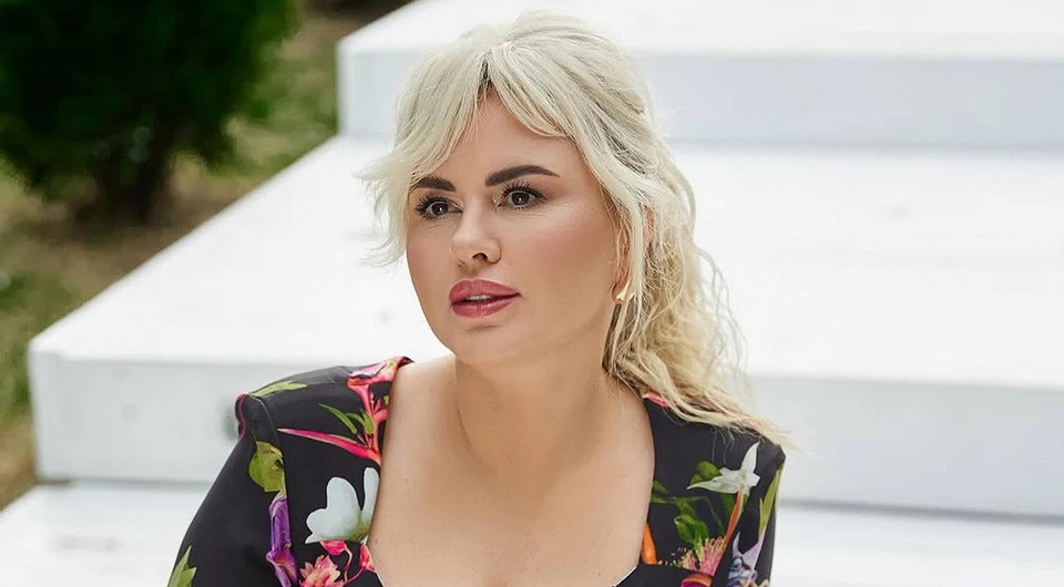 Мерзкий человек растолстил меня до 100 килограммов: Анна Семенович отреагировала на свои пляжные фото в Сети