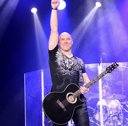 От автомойщика до известного певца: извилистый путь Дениса Майданова к славе