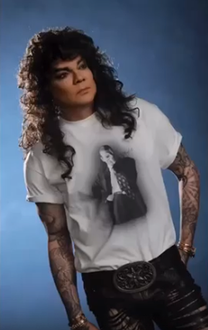 С длинными кудрями как в 90-е: Филипп Киркоров вернул свой знаменитый образ