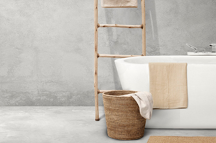 Корзина для белья: советы по выбору и идеи размещения