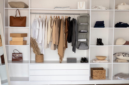 Корзина для белья: советы по выбору и идеи размещения