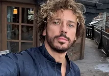 Не ради Аллы: в Сети обсуждают причины радикального преображения Максима Галкина*