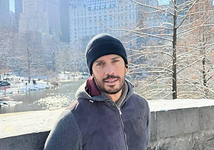 Не ради Аллы: в Сети обсуждают причины радикального преображения Максима Галкина*