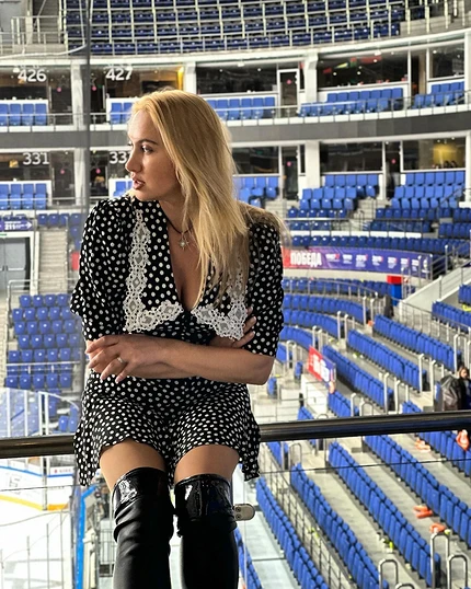 Павел Буре со скандалом разводится с женой, делит имущество и детей