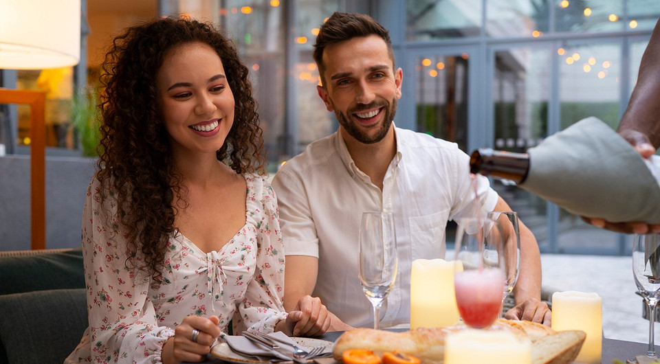 Правила этикета в ресторане, которые должен знать каждый