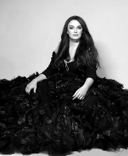 Елена Ваенга: биография, личная жизнь, карьера и феномен певицы