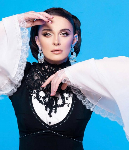 Елена Ваенга: биография, личная жизнь, карьера и феномен певицы